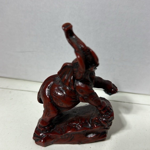 3 Red Resin Elephants. Tallest approx 4” - Picture 2 of 9